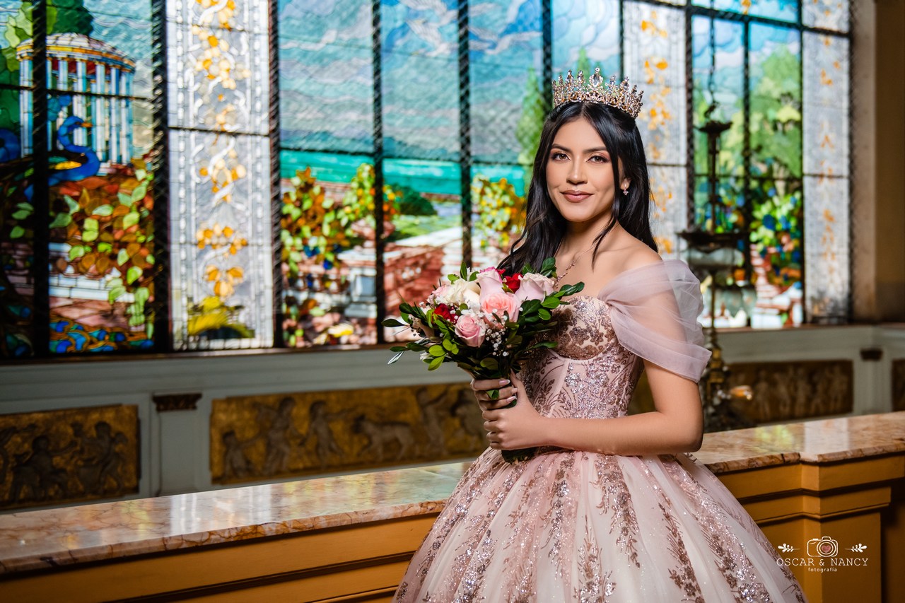 casa-fernandini-sesion-de-fotos-quinceañera