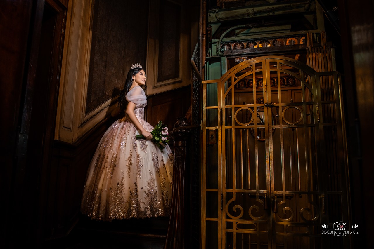 sesion-de-fotos-quinceañera-casa-fernandini